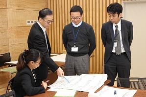 係長①