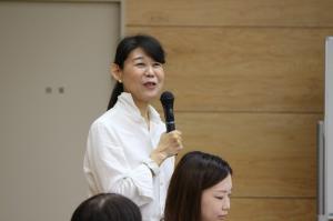 女性①
