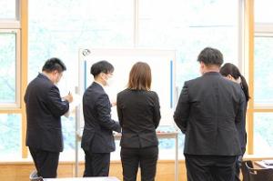 新規採用4-5